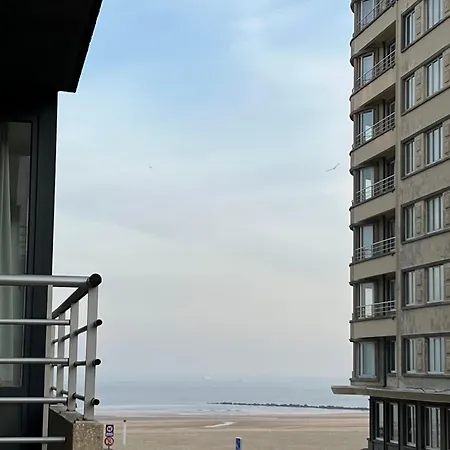 C Apartment